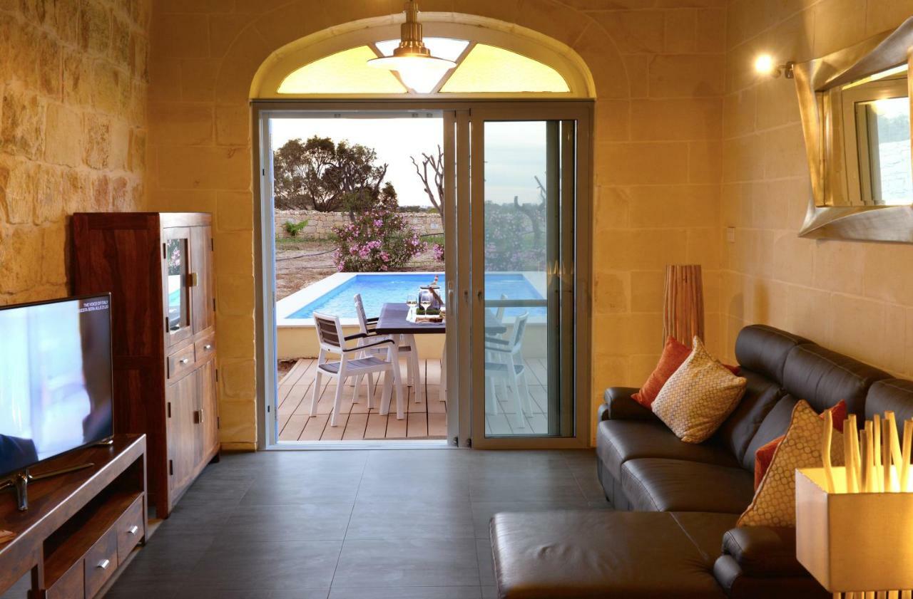 Four Winds Villa *