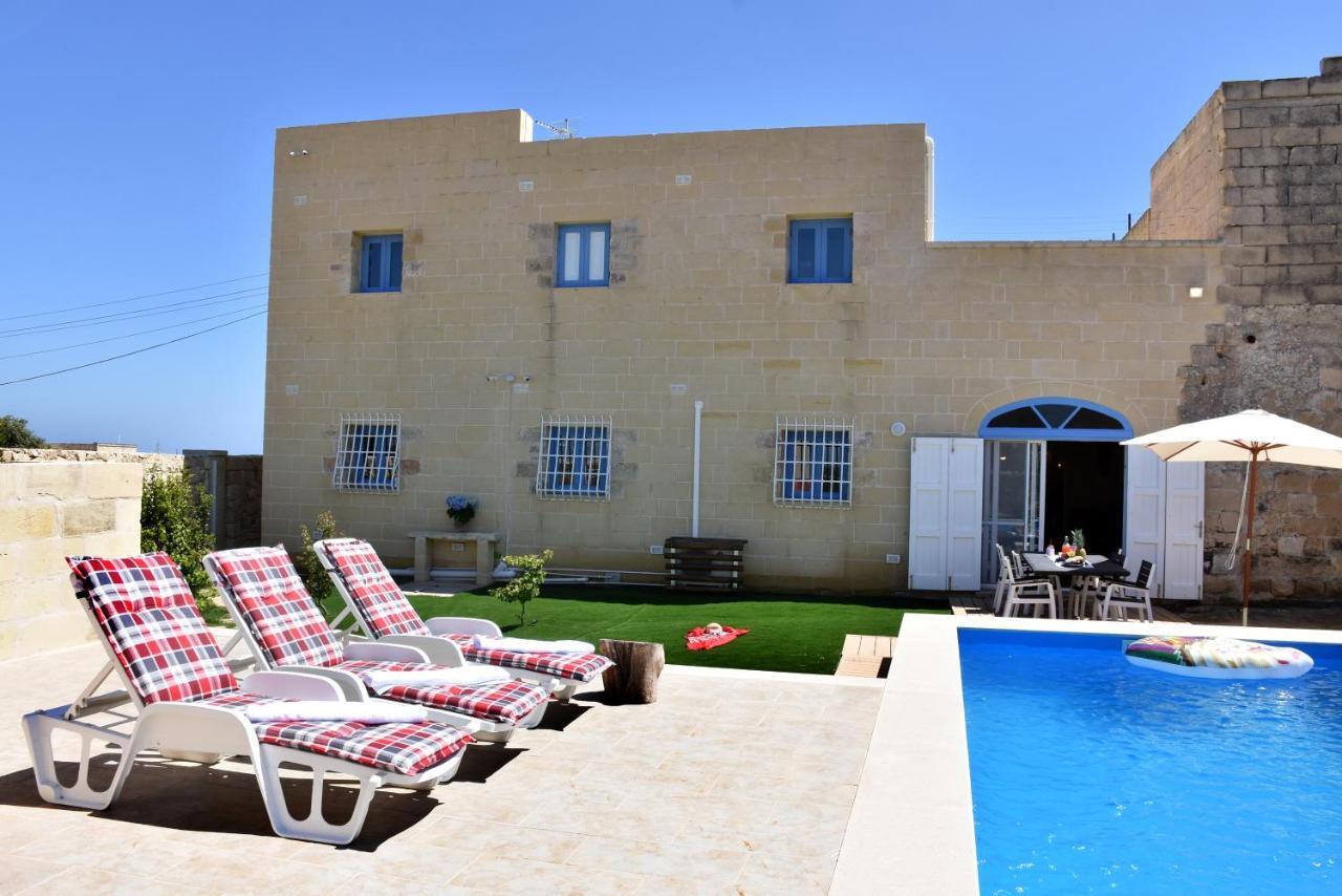 Four Winds * Birżebbuġa