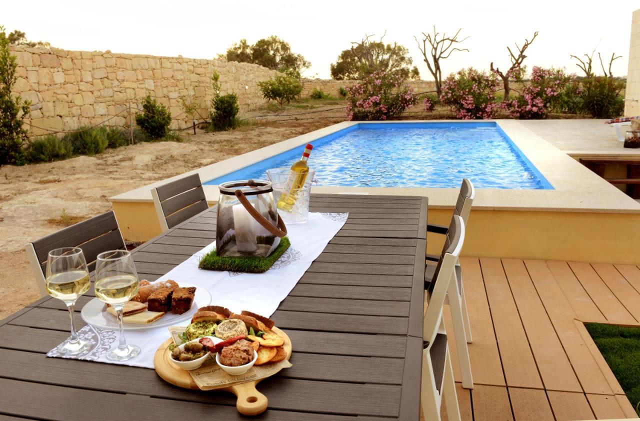 Four Winds Villa *
